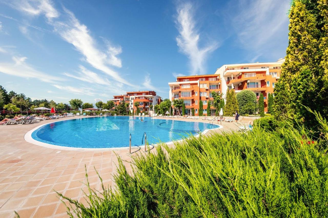 Green Fort - Prestige Sea Viev Apartments Солнечный берег Экстерьер фото